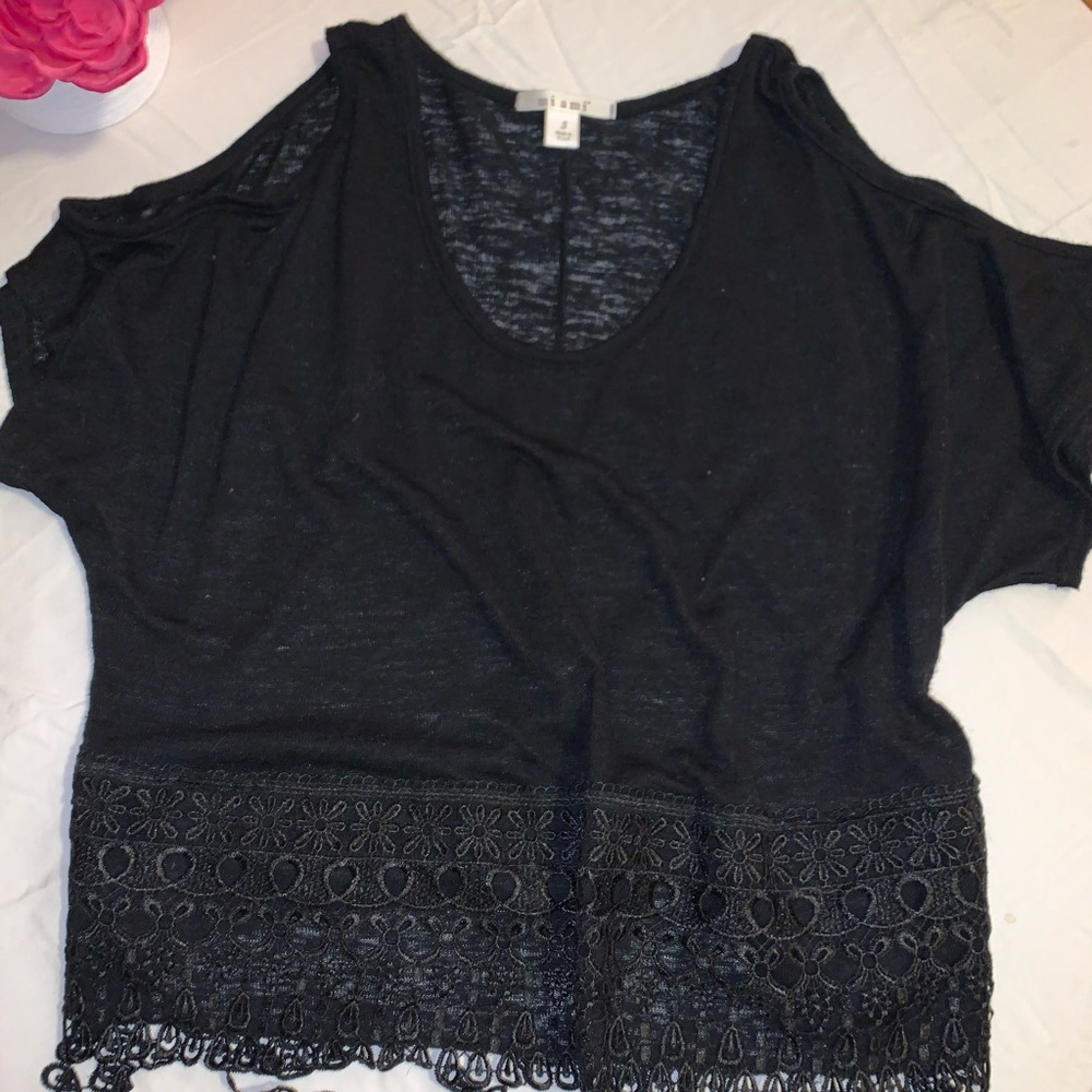 Black Summer Top W.Cutout Shoulders